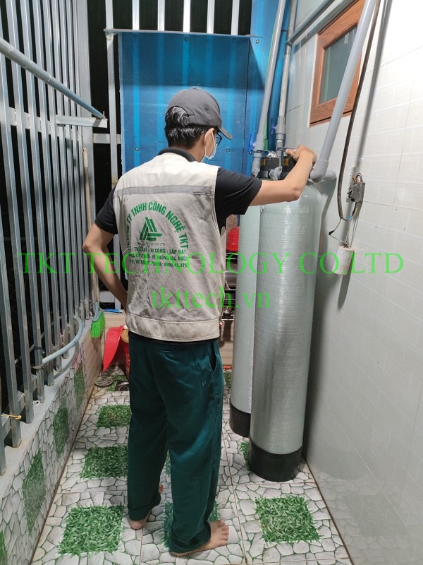 Hệ xử lý nước giếng khoan cấp cho sinh hoạt khu vực Ngã 3 rừng lạnh - Đắk Song - Đắk Nông